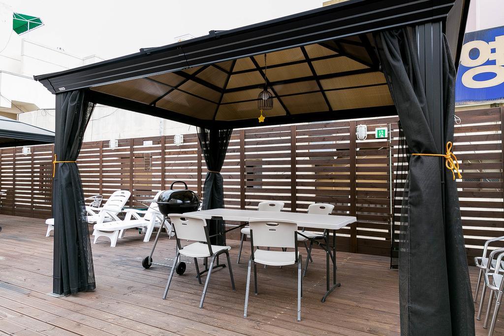 Discovery Busan Guesthouse Bagian luar foto